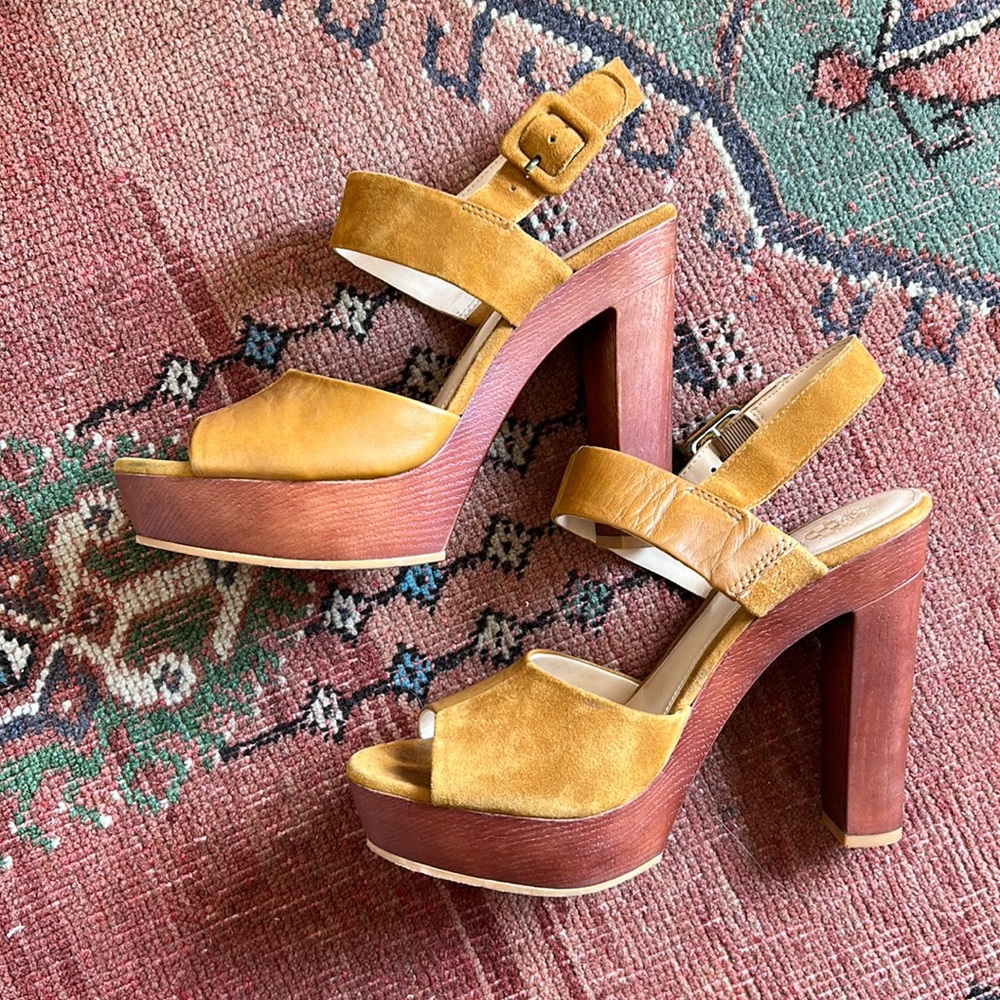 Vince Camuto | Platform Block Heel Sandals Size 8.5/39